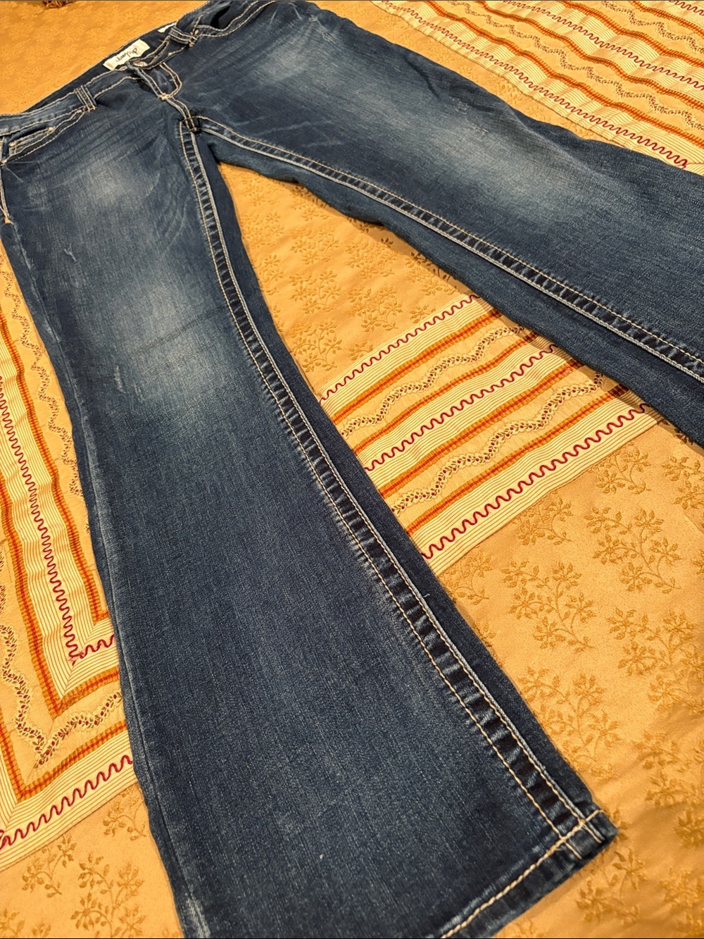 Daytrip Virgo Bootcut Jeans, Dark Blue, Rhinestone Accents, Distressed Look, 31X